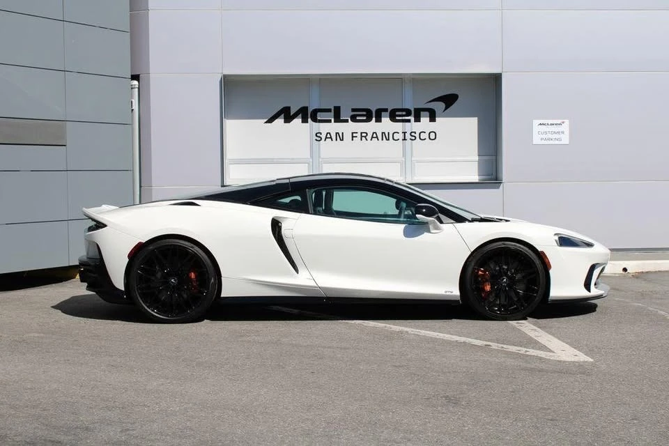 2025 McLaren GT - Image 5 of 19