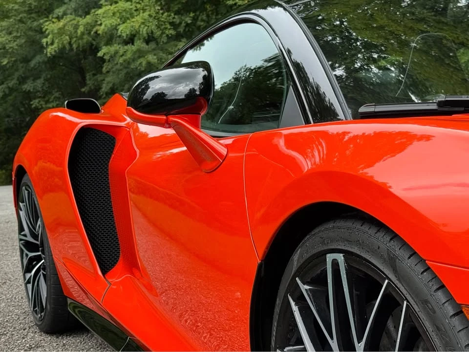 2025 McLaren GT - Image 17 of 20
