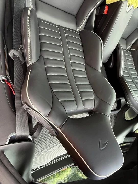 2025 McLaren GT - Image 16 of 20