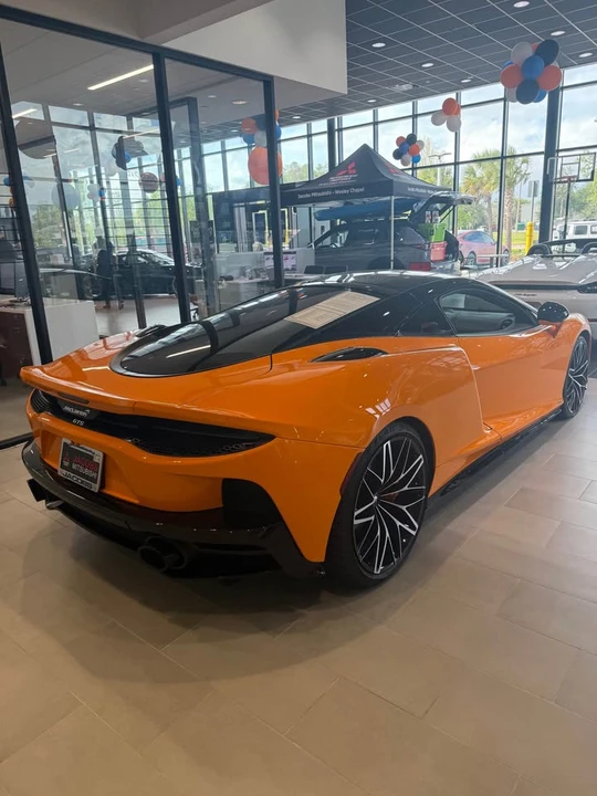 2025 McLaren GT - Image 7 of 15