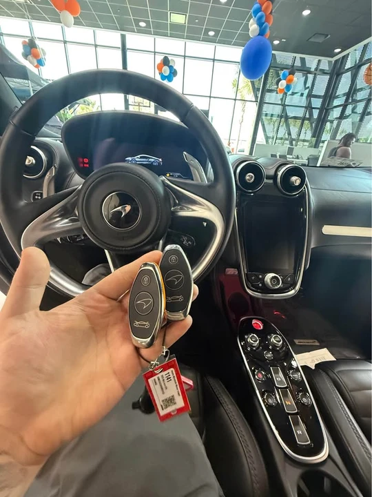 2025 McLaren GT - Image 15 of 15