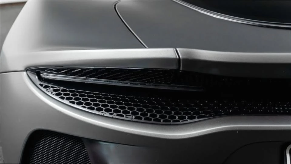 2025 McLaren GT - Image 12 of 19
