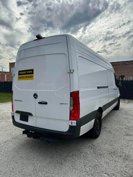 2025 Mercedes-Benz VS30 Sprinter - Image 6 of 19