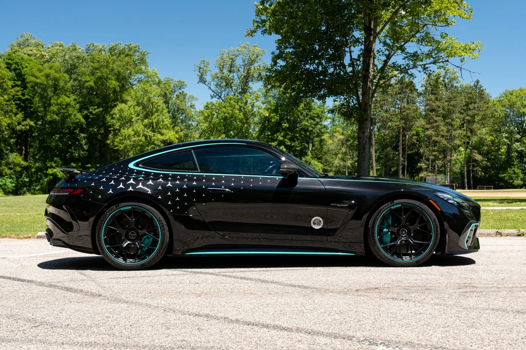 2025 Mercedes-Benz C192 AMG GT 55 & GT 63 AMG - Image 8 of 31