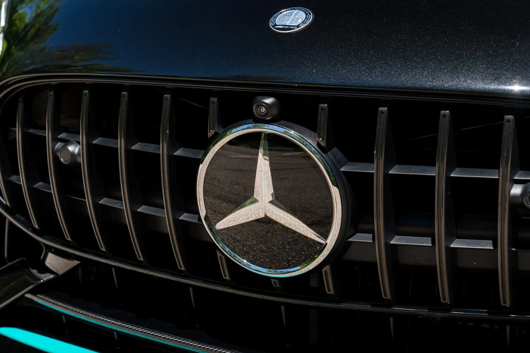 2025 Mercedes-Benz C192 AMG GT 55 & GT 63 AMG - Image 17 of 31