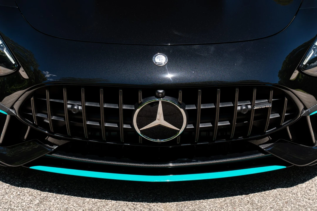 2025 Mercedes-Benz C192 AMG GT 55 & GT 63 AMG - Image 18 of 31
