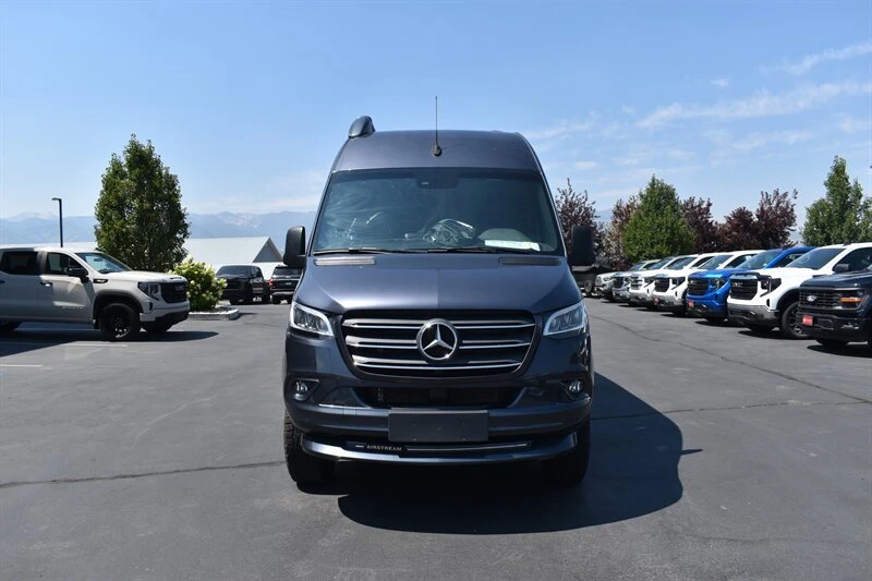 2025 Mercedes-Benz VS30 Sprinter - Image 7 of 20