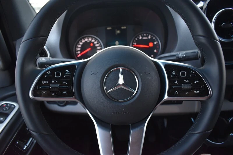 2025 Mercedes-Benz VS30 Sprinter - Image 11 of 20