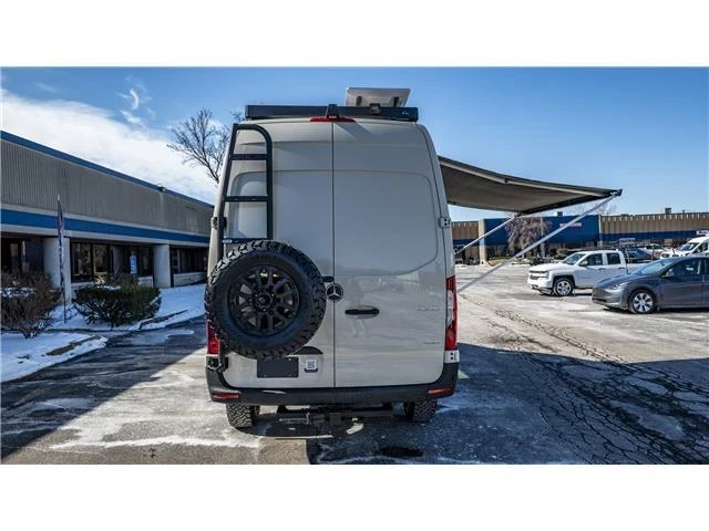 2025 Mercedes-Benz VS30 Sprinter - Image 5 of 21