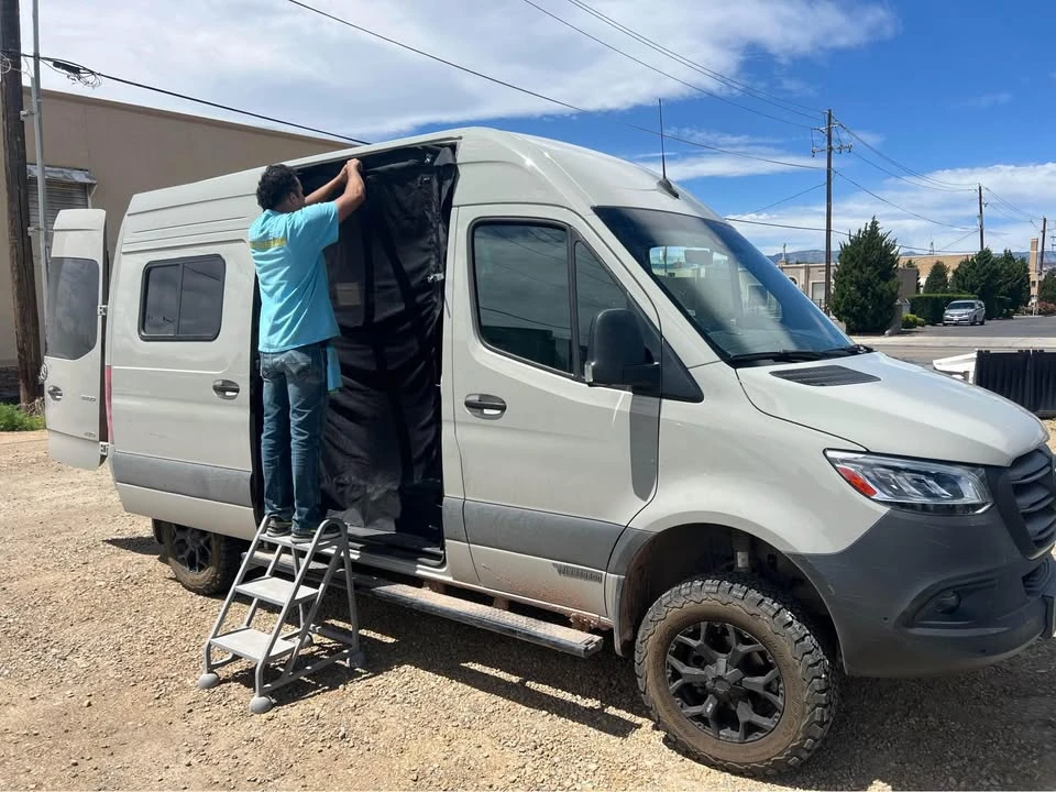 2025 Winnebago - Image 11 of 18