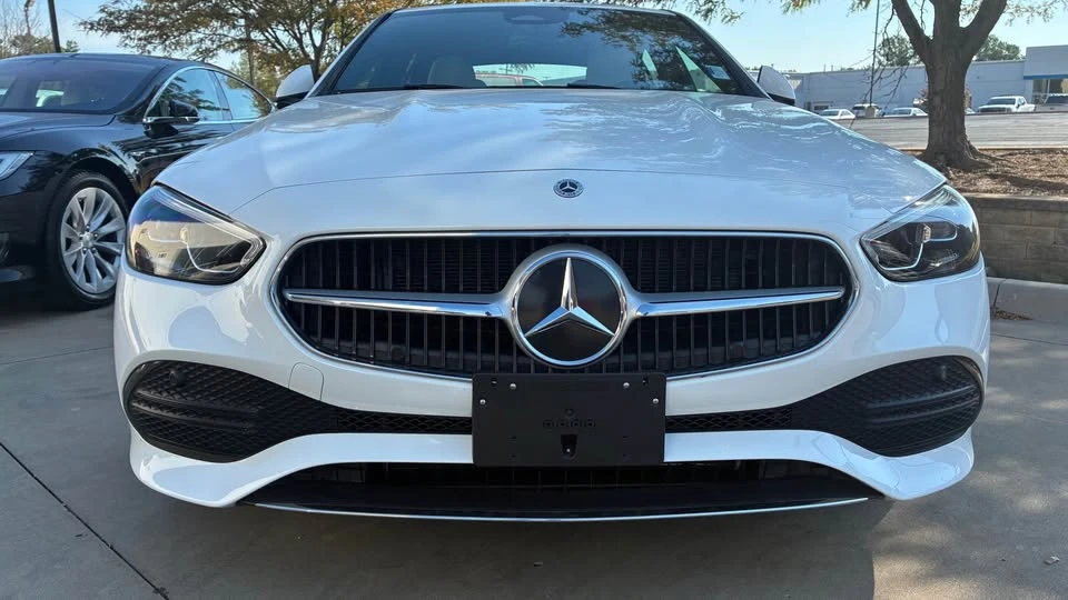 2025 Mercedes-Benz W214 E-Class - Image 3 of 7