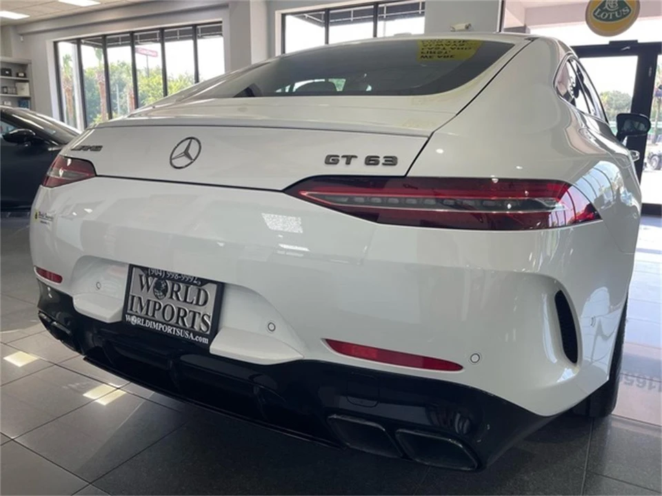 2025 Mercedes-Benz AMG GT - Image 19 of 31