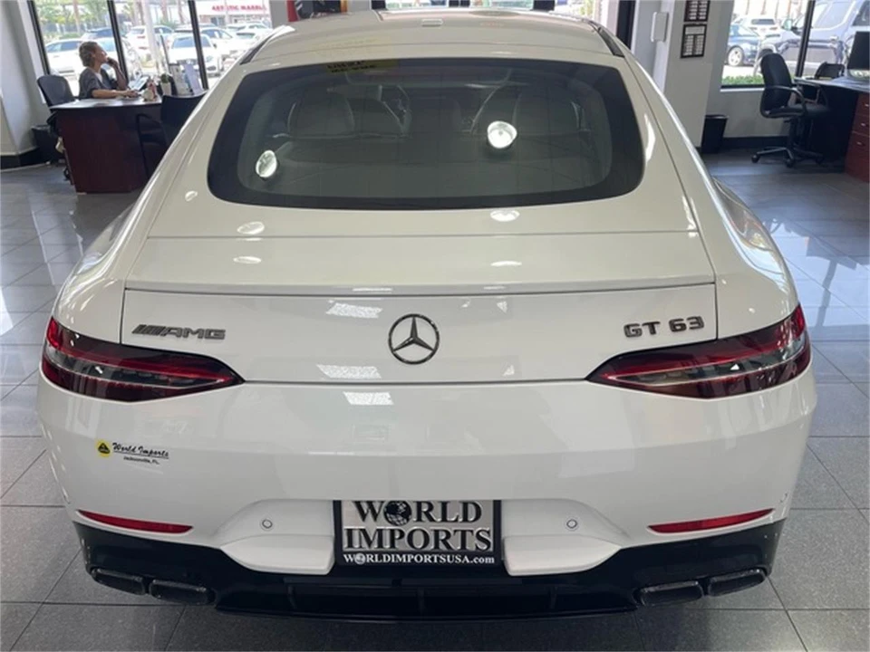 2025 Mercedes-Benz AMG GT - Image 4 of 31