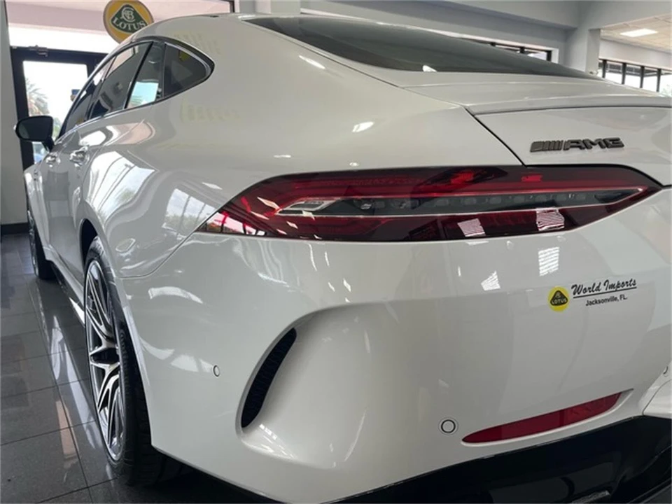 2025 Mercedes-Benz AMG GT - Image 16 of 31