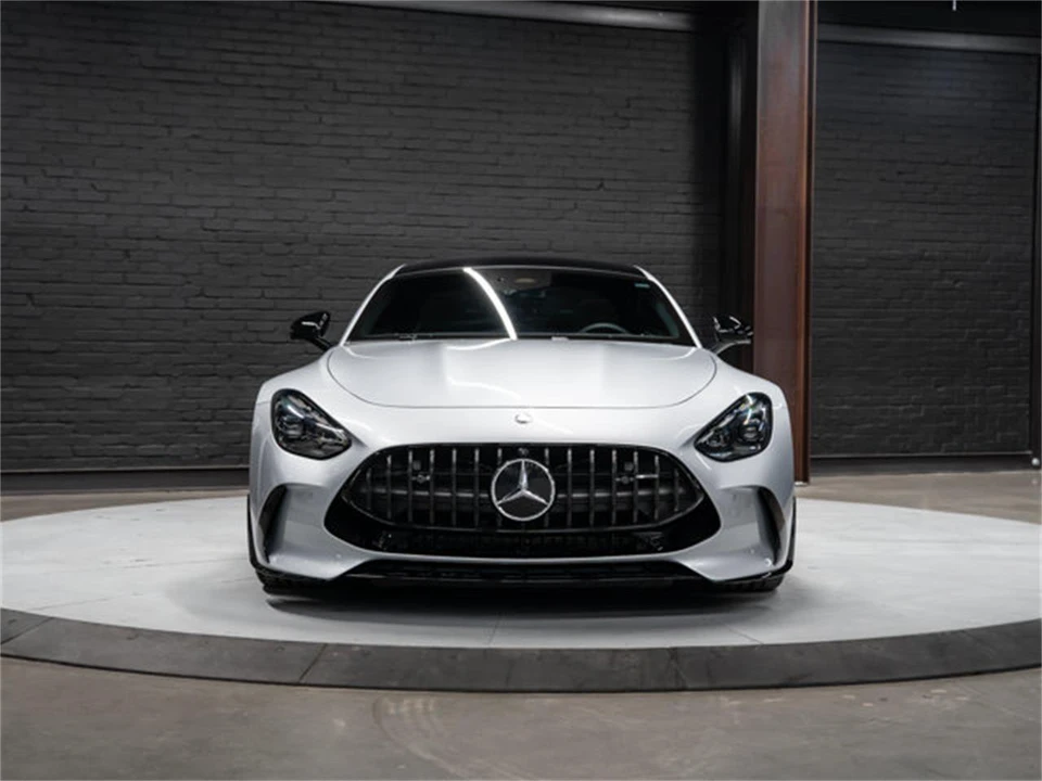 2025 Mercedes-Benz AMG GT - Image 4 of 31