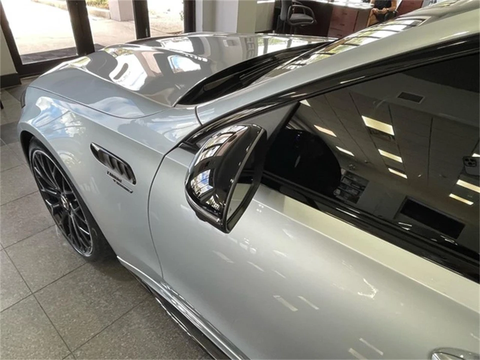 2025 Mercedes-Benz AMG GT - Image 13 of 31