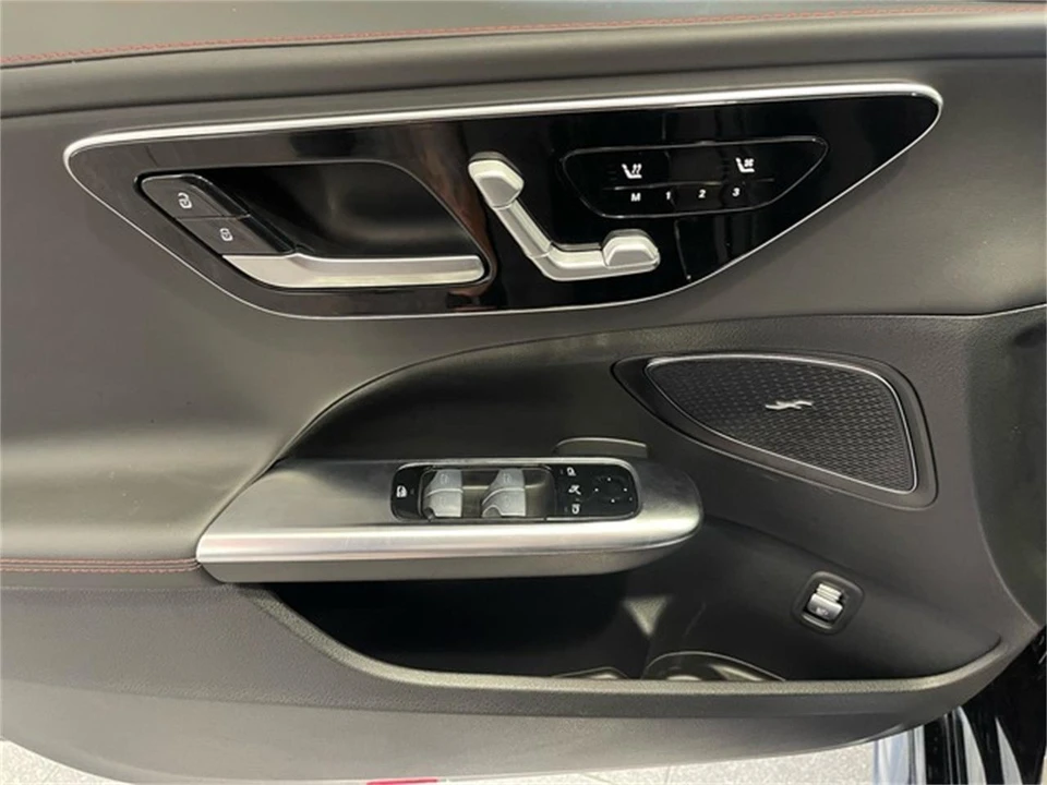 2025 Mercedes-Benz C192 AMG GT 53 - Image 26 of 31