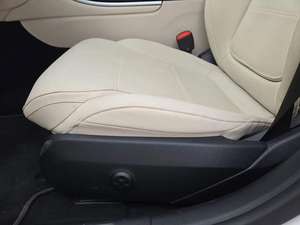 2025 Mercedes-Benz W206 C-Class - Image 8 of 11