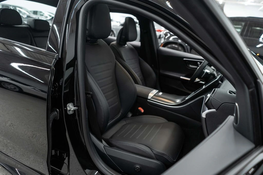 2025 Mercedes-Benz W206 C-Class - Image 11 of 12
