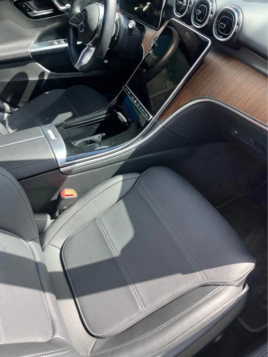 2025 Mercedes-Benz W206 C-Class - Image 3 of 4