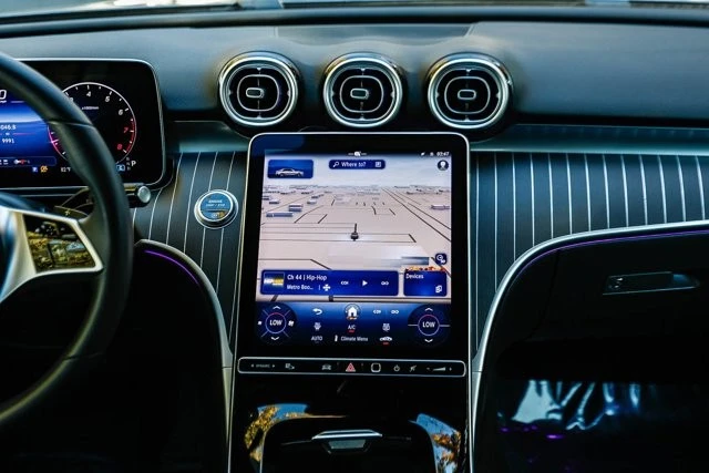2025 Mercedes-Benz W206 C-Class - Image 11 of 12