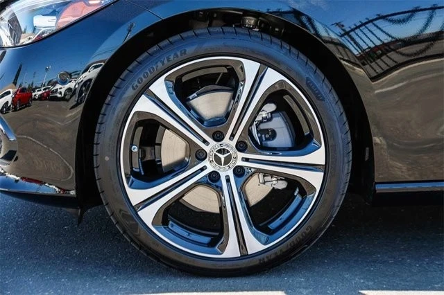 2025 Mercedes-Benz W206 C-Class - Image 9 of 12