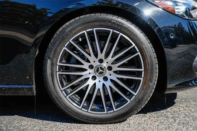 2025 Mercedes-Benz W206 C-Class - Image 9 of 12