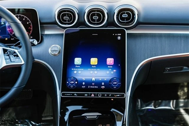 2025 Mercedes-Benz W206 C-Class - Image 11 of 12