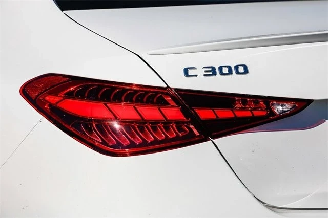 2025 Mercedes-Benz W206 C-Class - Image 8 of 12