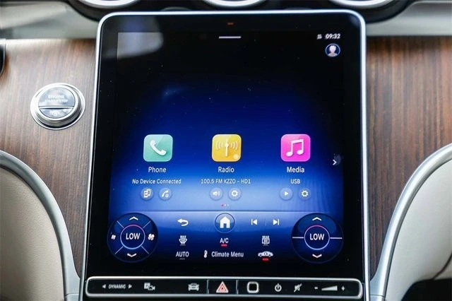 2025 Mercedes-Benz W206 C-Class - Image 12 of 12