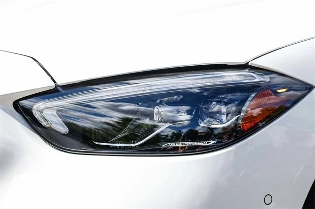 2025 Mercedes-Benz W206 C-Class - Image 7 of 12