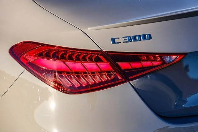 2025 Mercedes-Benz W206 C-Class - Image 8 of 12