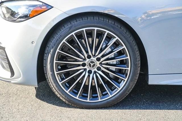 2025 Mercedes-Benz W206 C-Class - Image 9 of 12