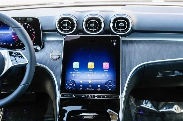 2025 Mercedes-Benz W206 C-Class - Image 11 of 12