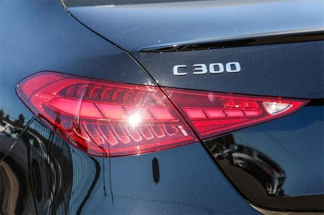 2025 Mercedes-Benz W206 C-Class - Image 8 of 12