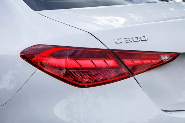 2025 Mercedes-Benz W206 C-Class - Image 8 of 12