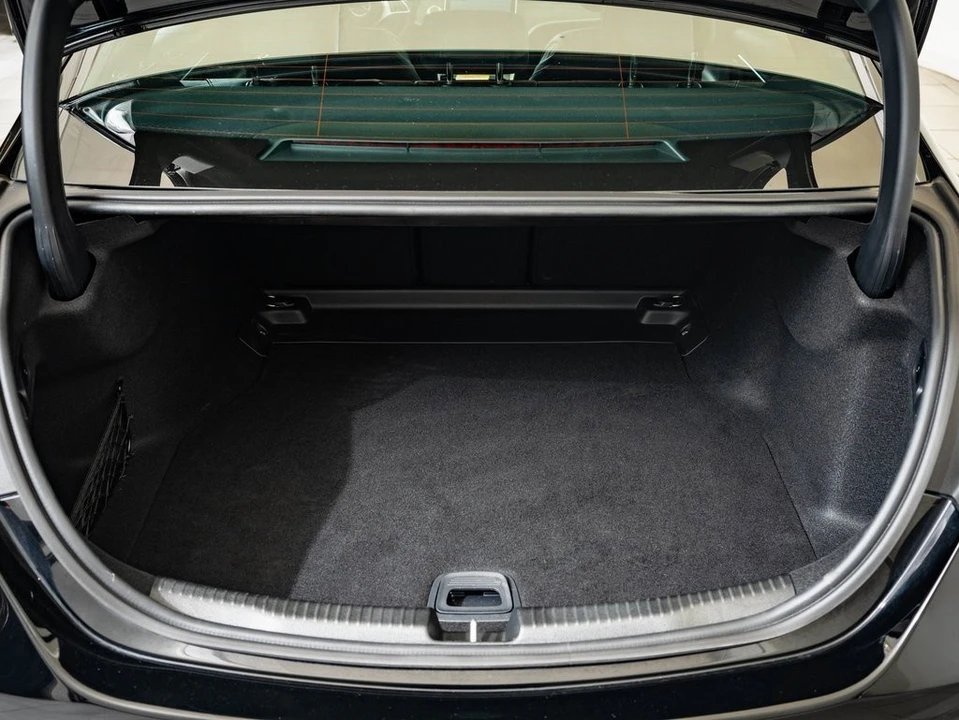 2025 Mercedes-Benz W206 C-Class - Image 17 of 21