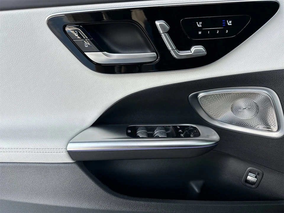 2025 Mercedes-Benz W206 C-Class - Image 11 of 12