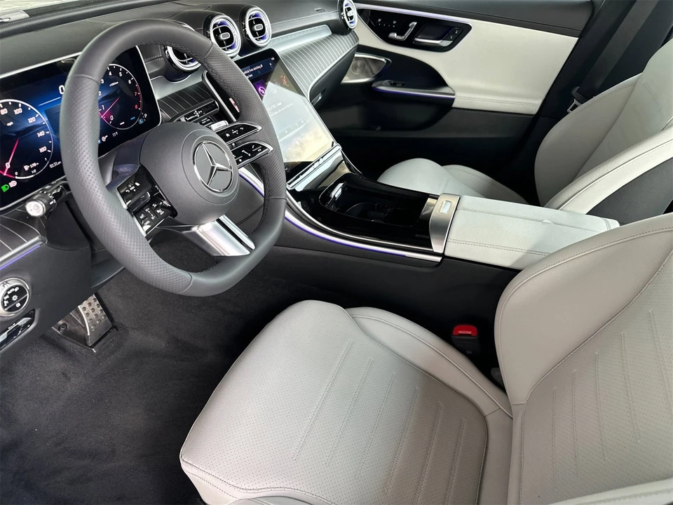 2025 Mercedes-Benz W206 C-Class - Image 10 of 12