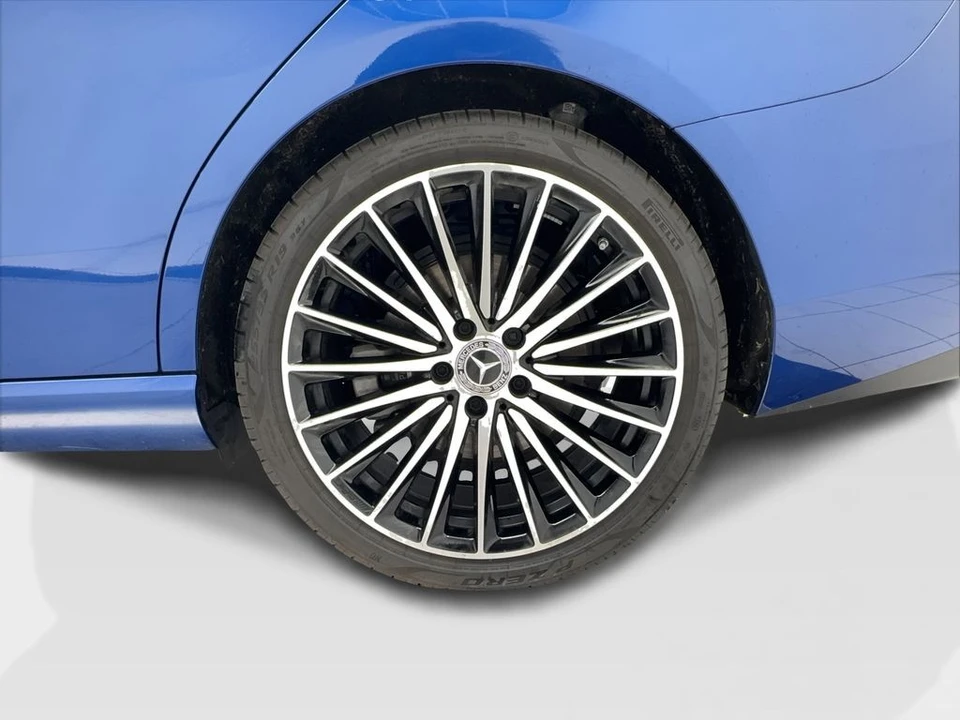 2025 Mercedes-Benz W206 C-Class - Image 11 of 21