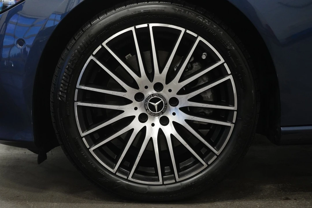 2025 Mercedes-Benz W206 C-Class - Image 10 of 12