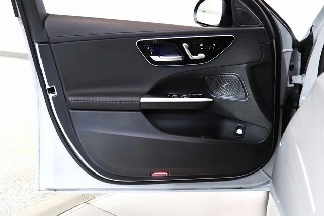 2025 Mercedes-Benz W206 C-Class - Image 18 of 21