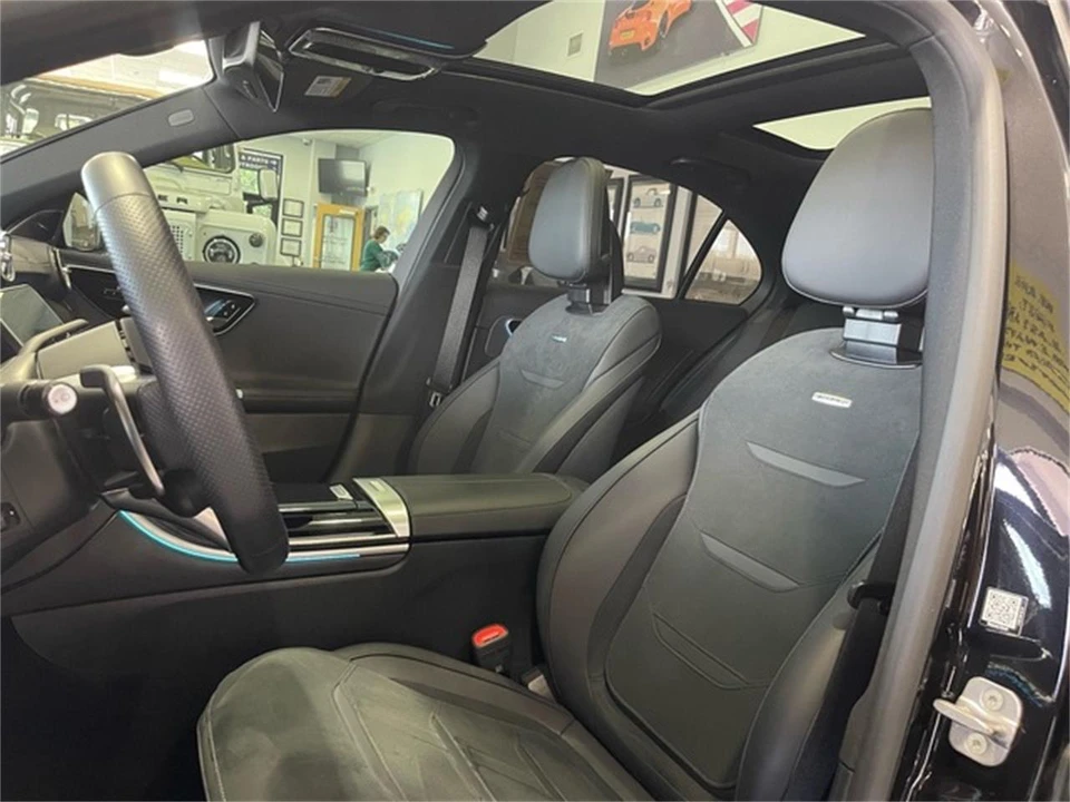 2025 Mercedes-Benz W206 C 63 AMG - Image 27 of 31