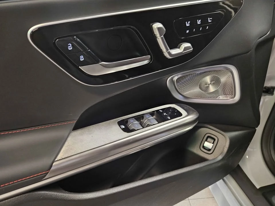 2025 Mercedes-Benz CL-Class - Image 5 of 12