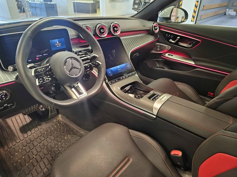2025 Mercedes-Benz CL-Class - Image 9 of 12