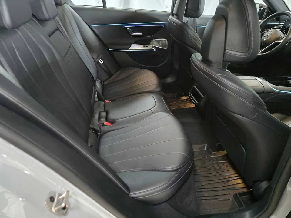 2025 Mercedes-Benz W214 E-Class - Image 13 of 19