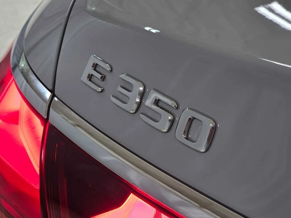 2025 Mercedes-Benz W214 E-Class - Image 15 of 19