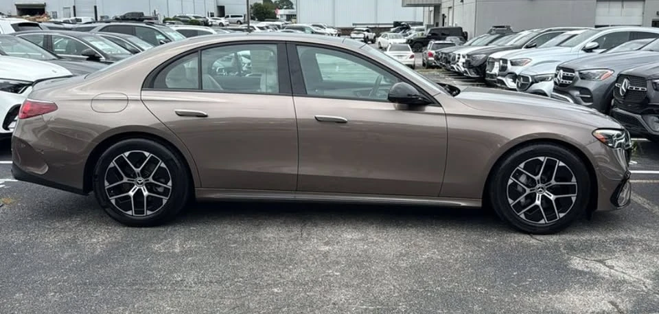 2025 Mercedes-Benz W214 E-Class - Image 3 of 13
