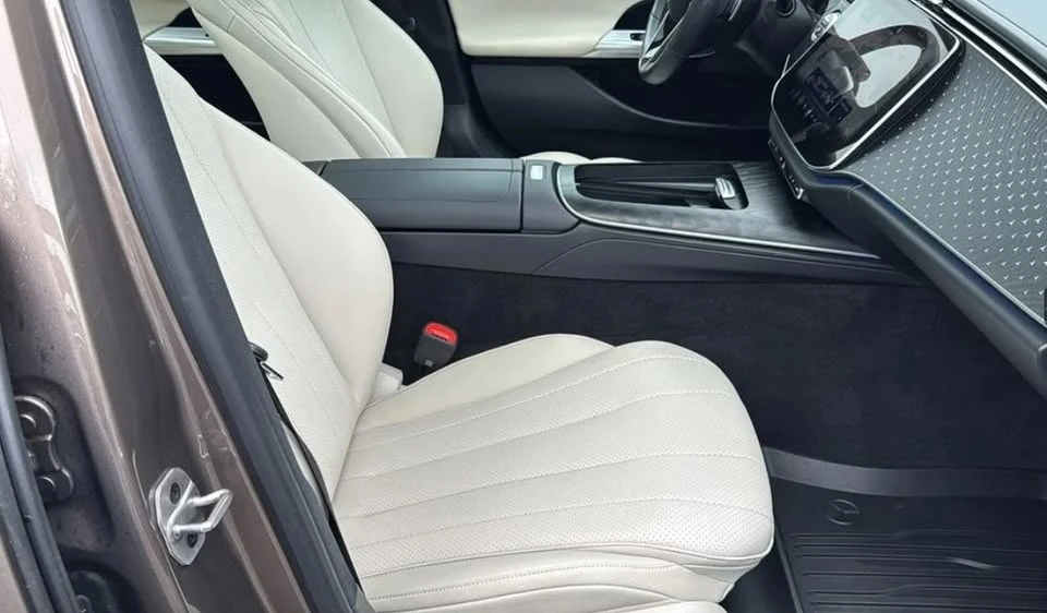 2025 Mercedes-Benz W214 E-Class - Image 9 of 13