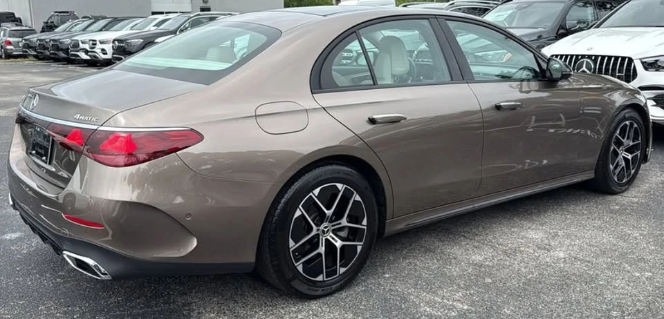 2025 Mercedes-Benz W214 E-Class - Image 3 of 13